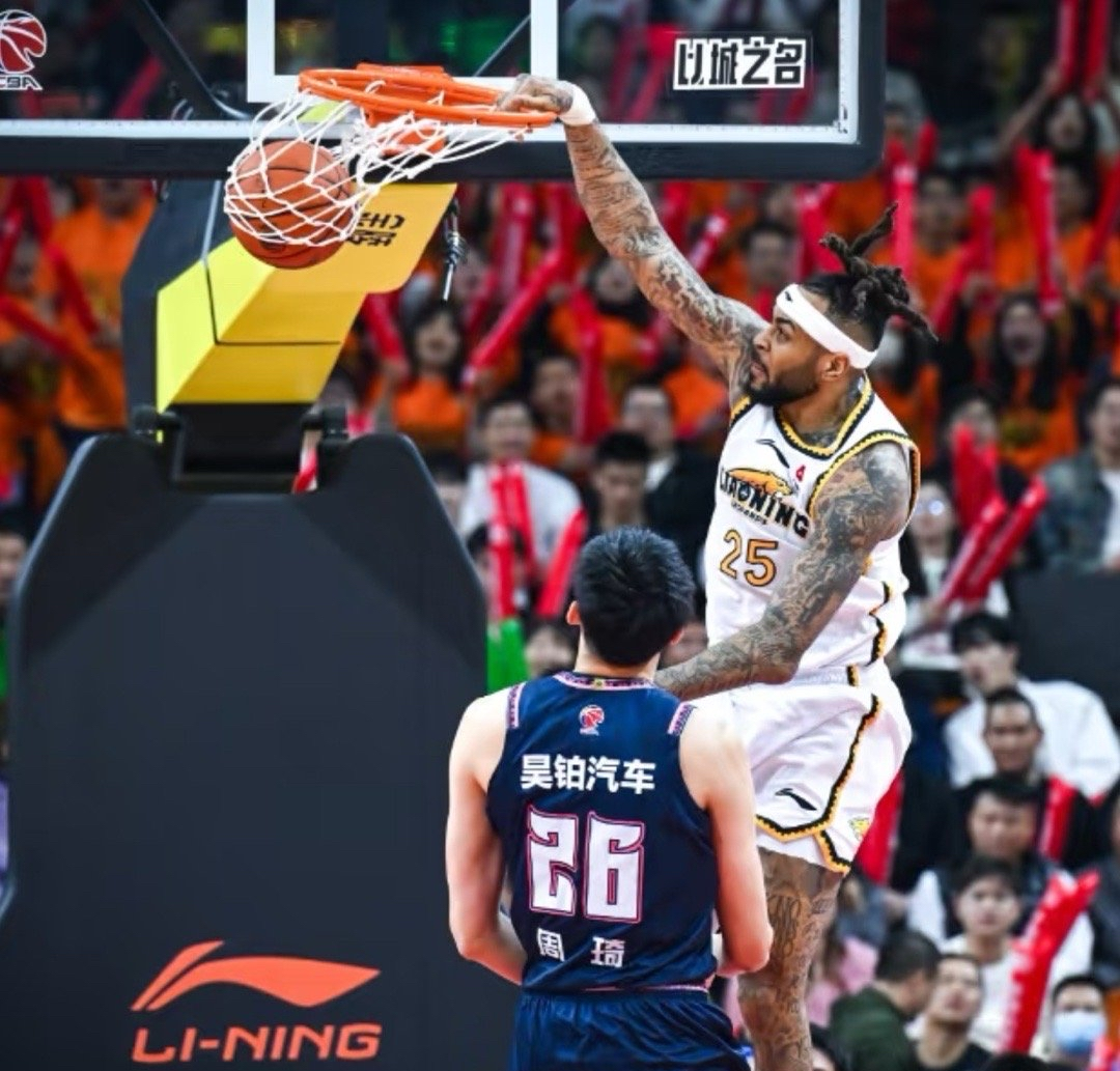 今晚新奥尔良鹈鹕队长鼓劲——CBA常规赛节点到来，球迷炸锅，资深球员宣示担当的简单介绍