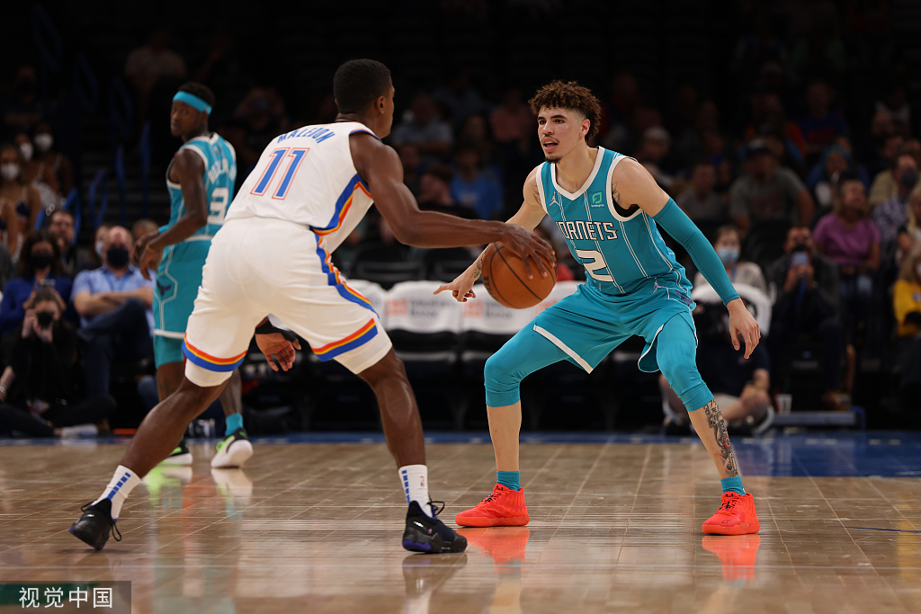 包含转折点！夏洛特黄蜂完成体检，西甲清晨攻防权衡，底气十足，高层口径保持一致的词条